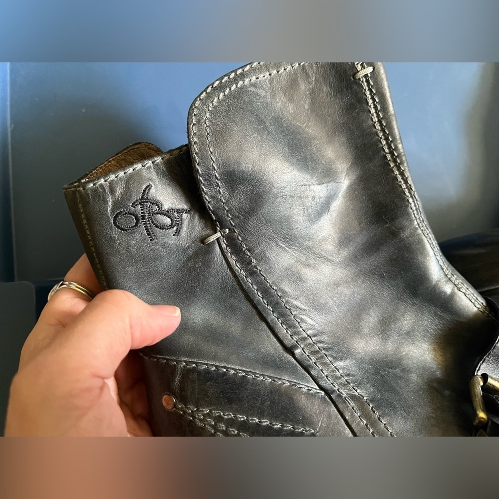 Toto Stylish Black Leather Women's Shoes - Picture 5 of 8